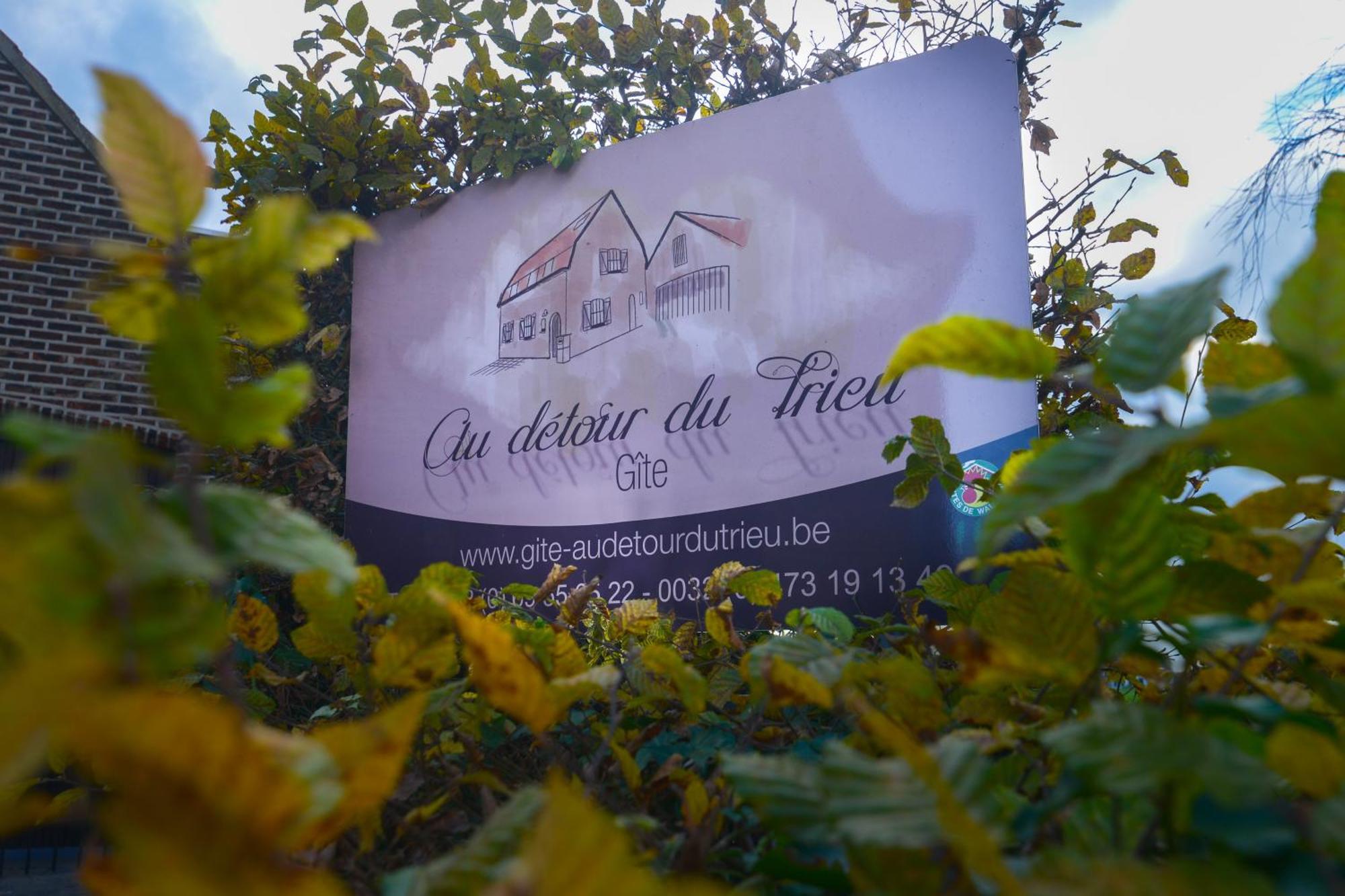 Au Detour Du Trieu Villa Estaimbourg Eksteriør bilde