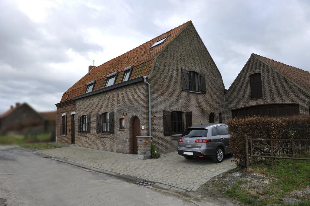 Au Detour Du Trieu Villa Estaimbourg Rom bilde